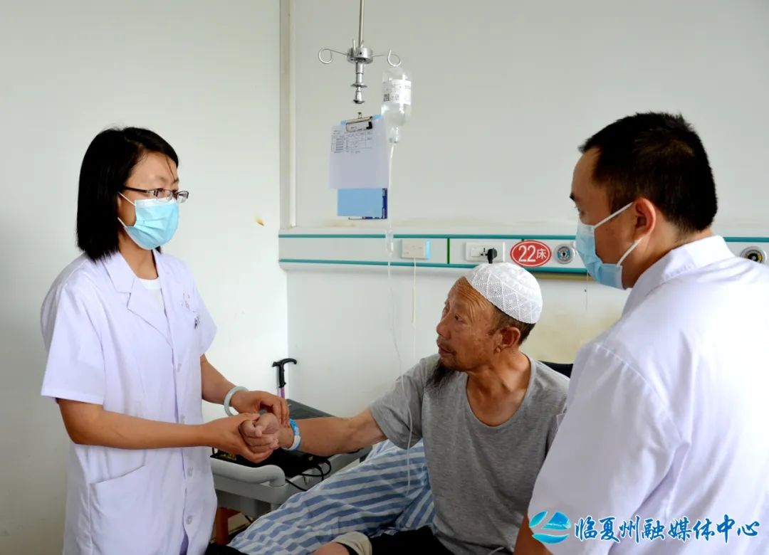 鍒濆績鏉庣澘,鏉庣澘浠ョ埍涓鸿惀