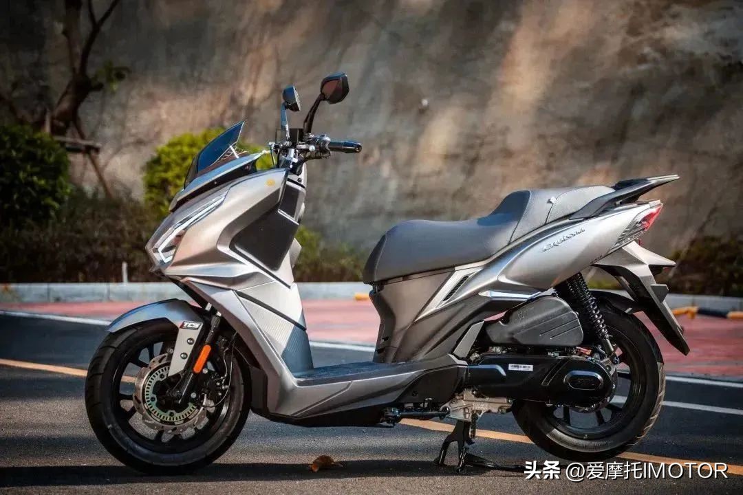 三阳巡弋150x和pcx160哪个好,豪爵150与三阳巡弋150哪个质量好