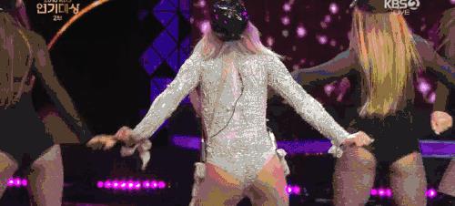 一场疯马秀，把韩国女明星遭遇的“性暴露”，彻底揭开