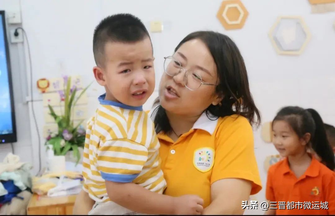 秋光如岁邂逅一场欢喜——临猗县直一园开学季