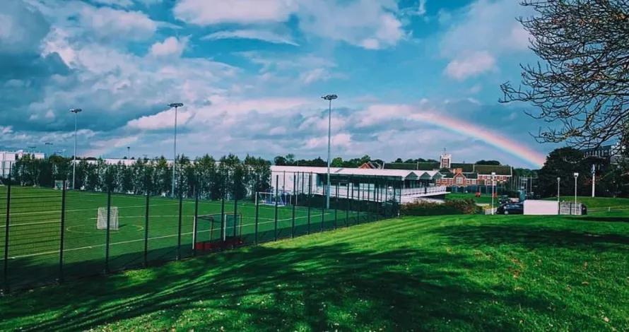 被名字耽误的两所英国大学，也是冤枉得很