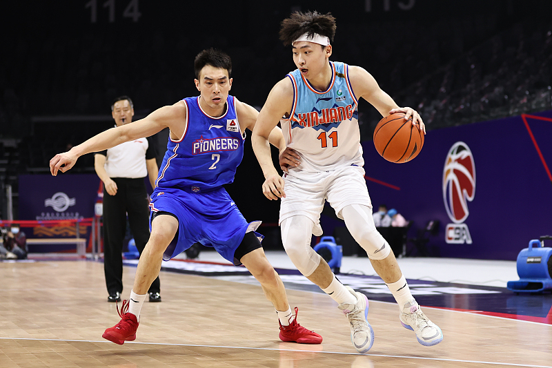 强硬一战！狂轰22分5助，天才高中生展现价值，他是*疆新**未来保障