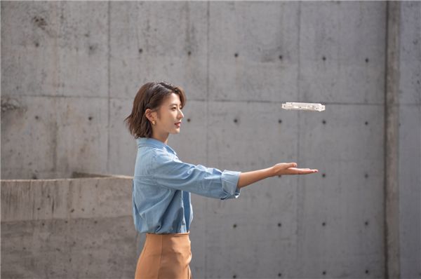 1999元起哈浮飞行相机X1发布:重新定义消费级无人机