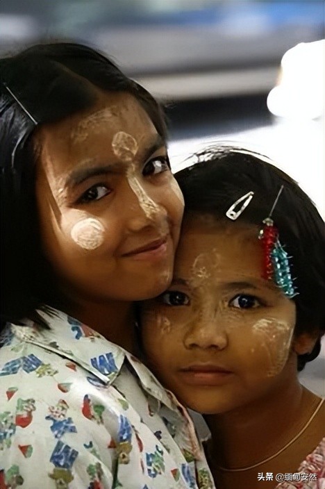 缅甸最有名的化妆品,缅甸特纳卡化妆品