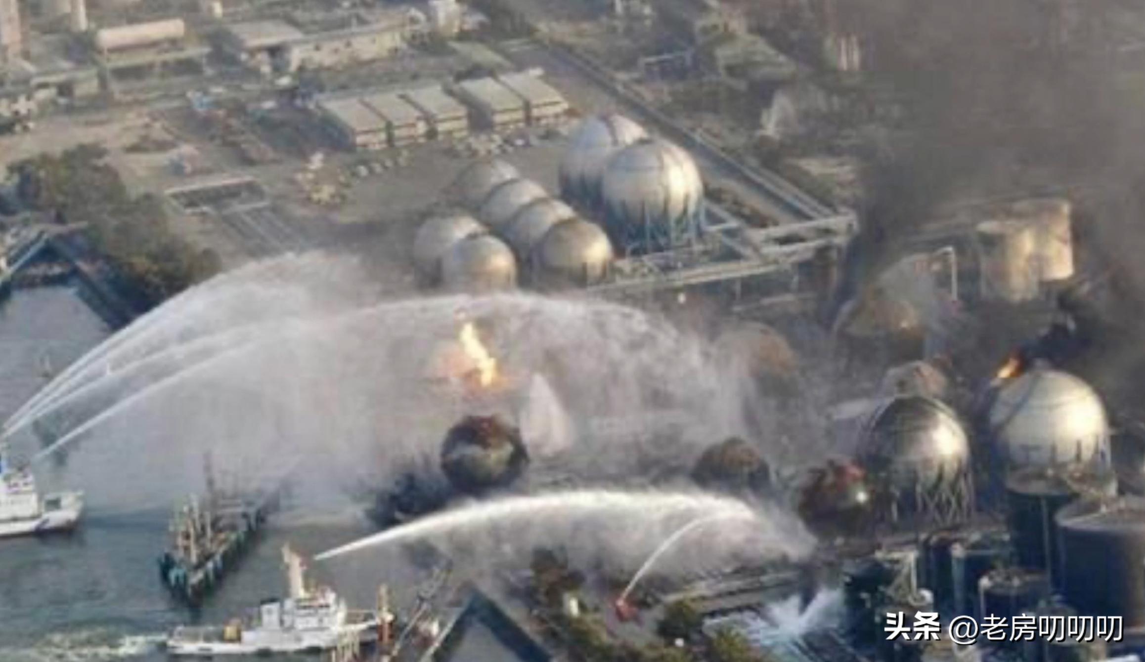 西方媒体集体沉默！日本核污水排海，加拿大大火，2024将面临什么