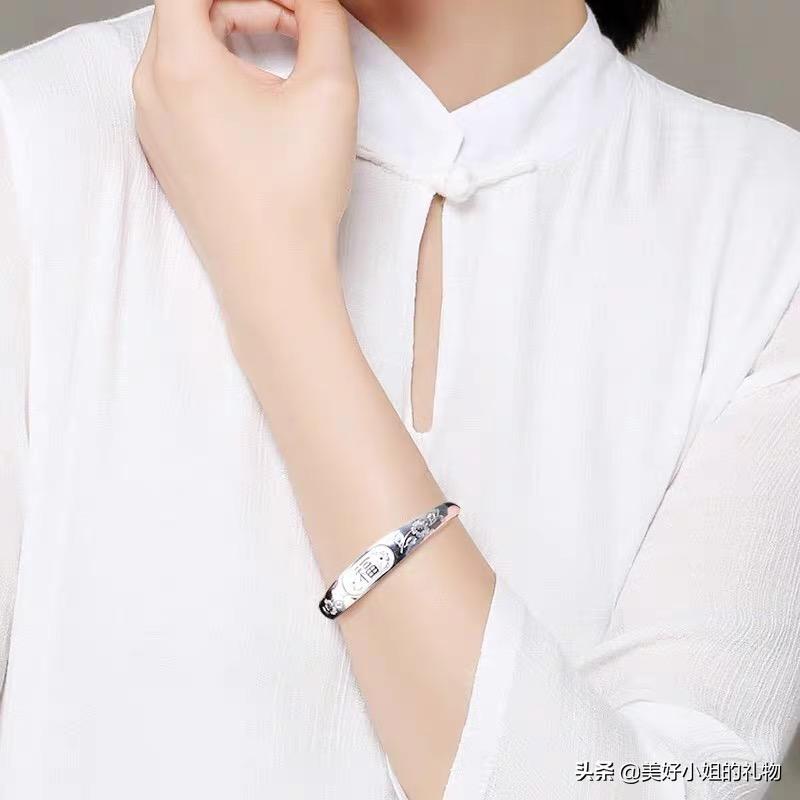 母亲节礼物40-50岁实用首饰套装,母亲节首饰礼物推荐