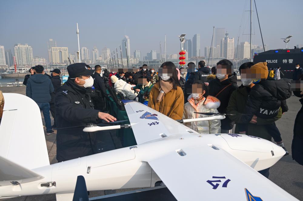 【向*民报人**告】青岛市公安局举办第三个中国人民警察节“警营开放日”活动