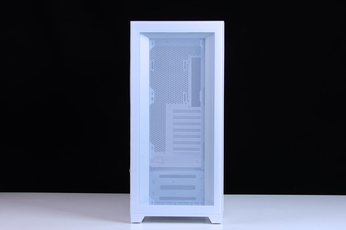 白色主题装机配置分享：13600K+4070Ti名人堂+先马颜之神机箱装机