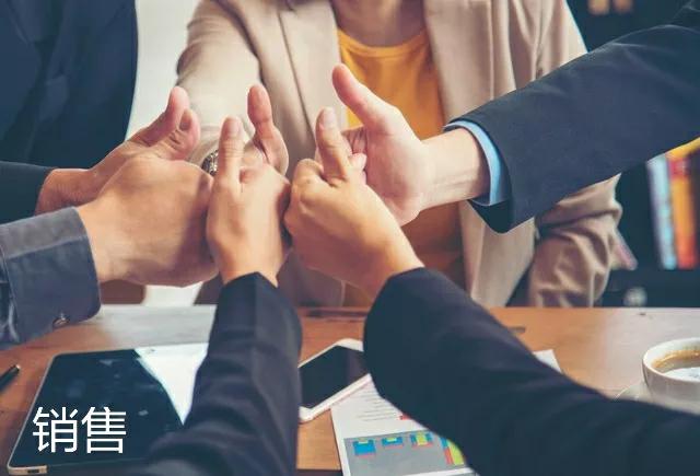 某明星深夜被曝离开上海飞澳洲，是真是假？你不可能赢得争论