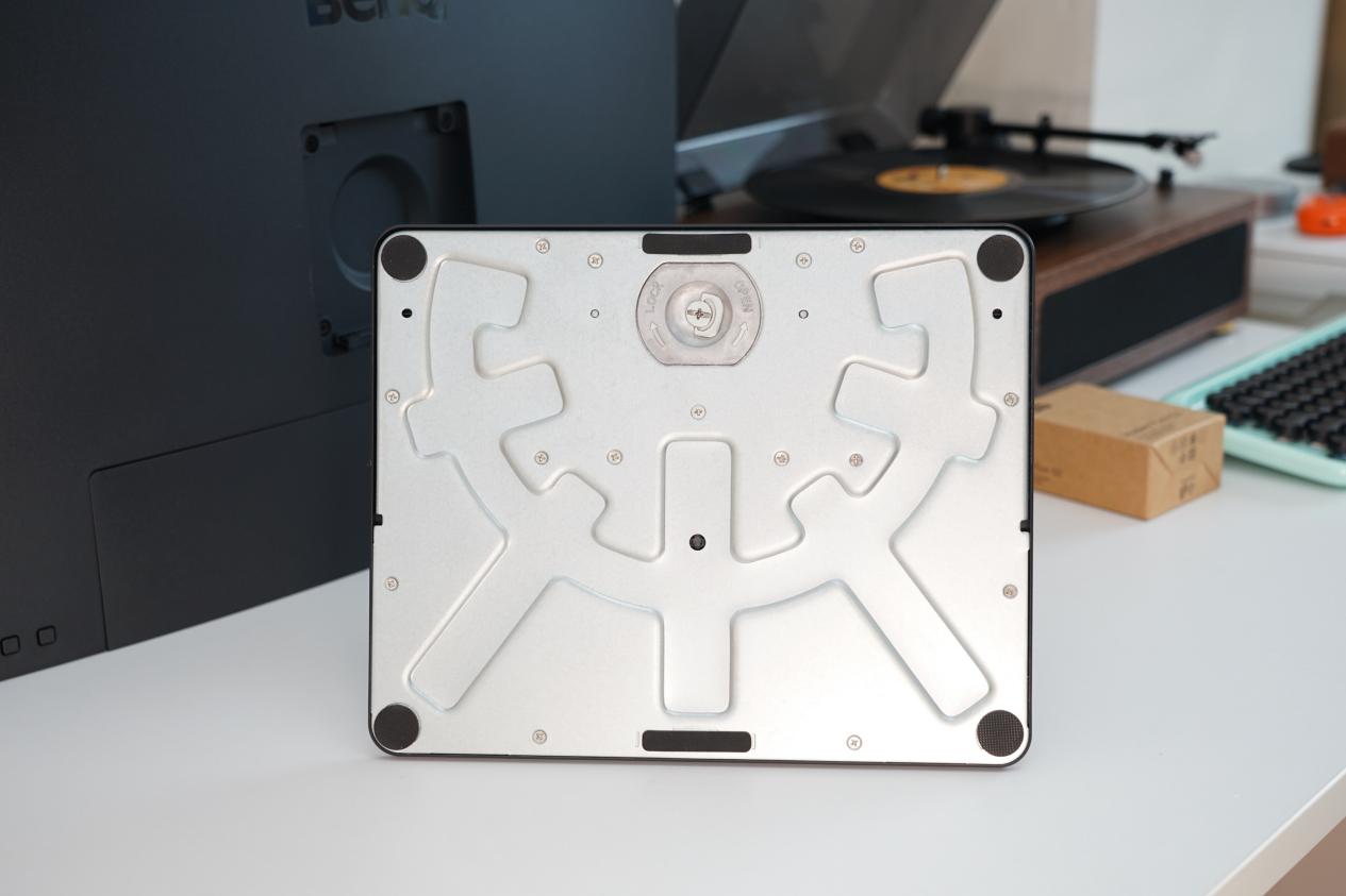 明基pd2705q显示器27英寸2k够用吗,明基pd2706u后期色准显示器测评