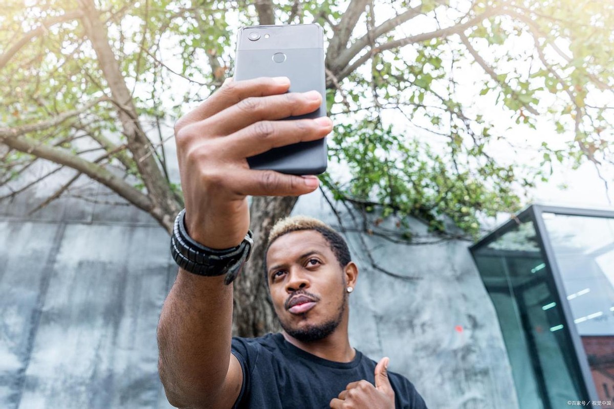 2022年建议买4g还是5g手机,5g手机还有必要买成4g吗