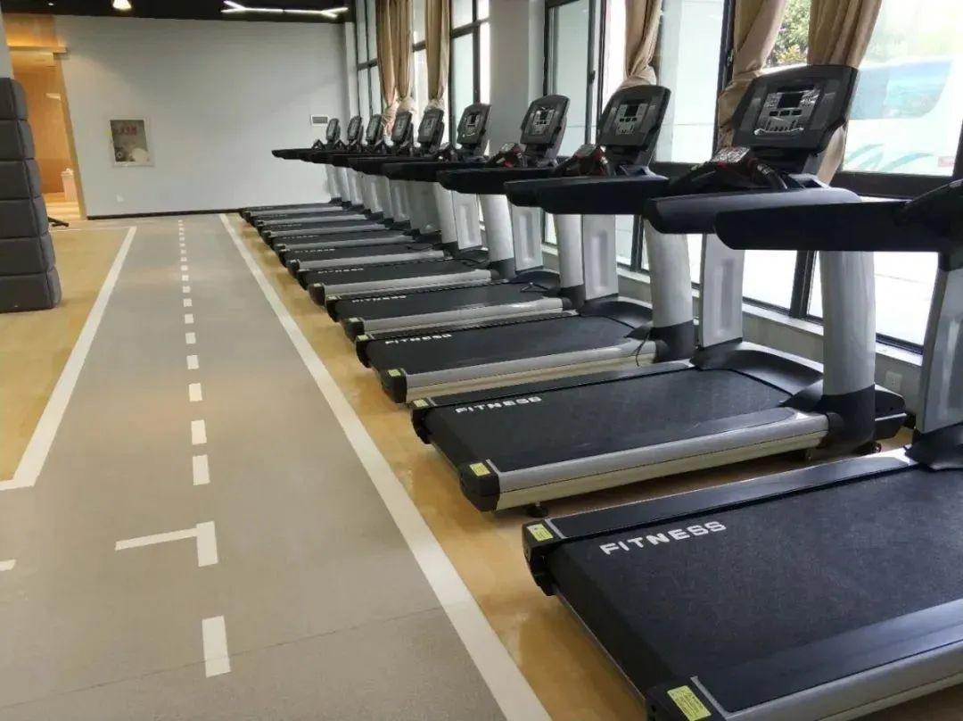 为什么华夏理工学院学费这么贵,为什么选择帝国理工