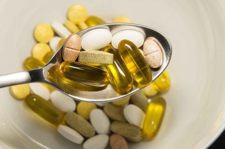 三种维生素预防糖尿病,预防糖尿病并发症刻不容缓的方法