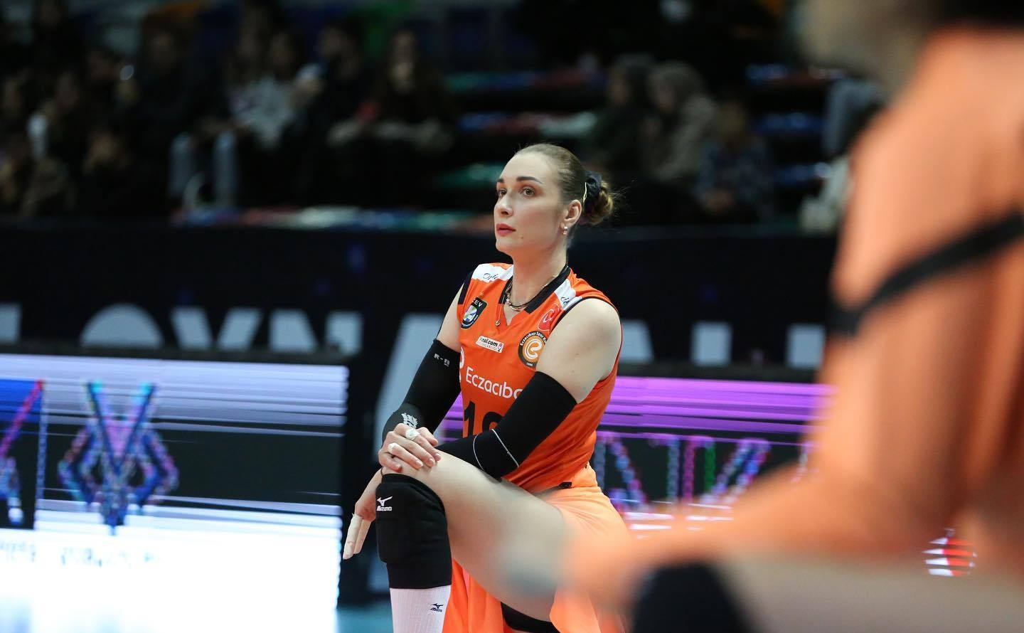 伊萨奇巴希最新引援情况,瓦基弗吊打伊萨奇巴希