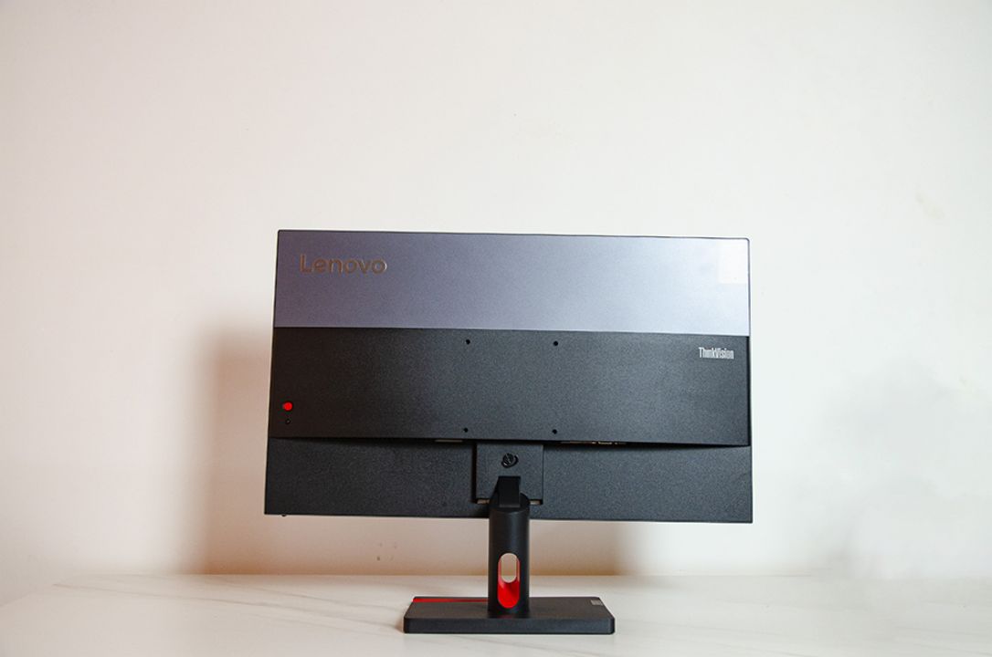 thinkvision27寸2k显示器怎么样,19.5寸thinkvision显示器开箱