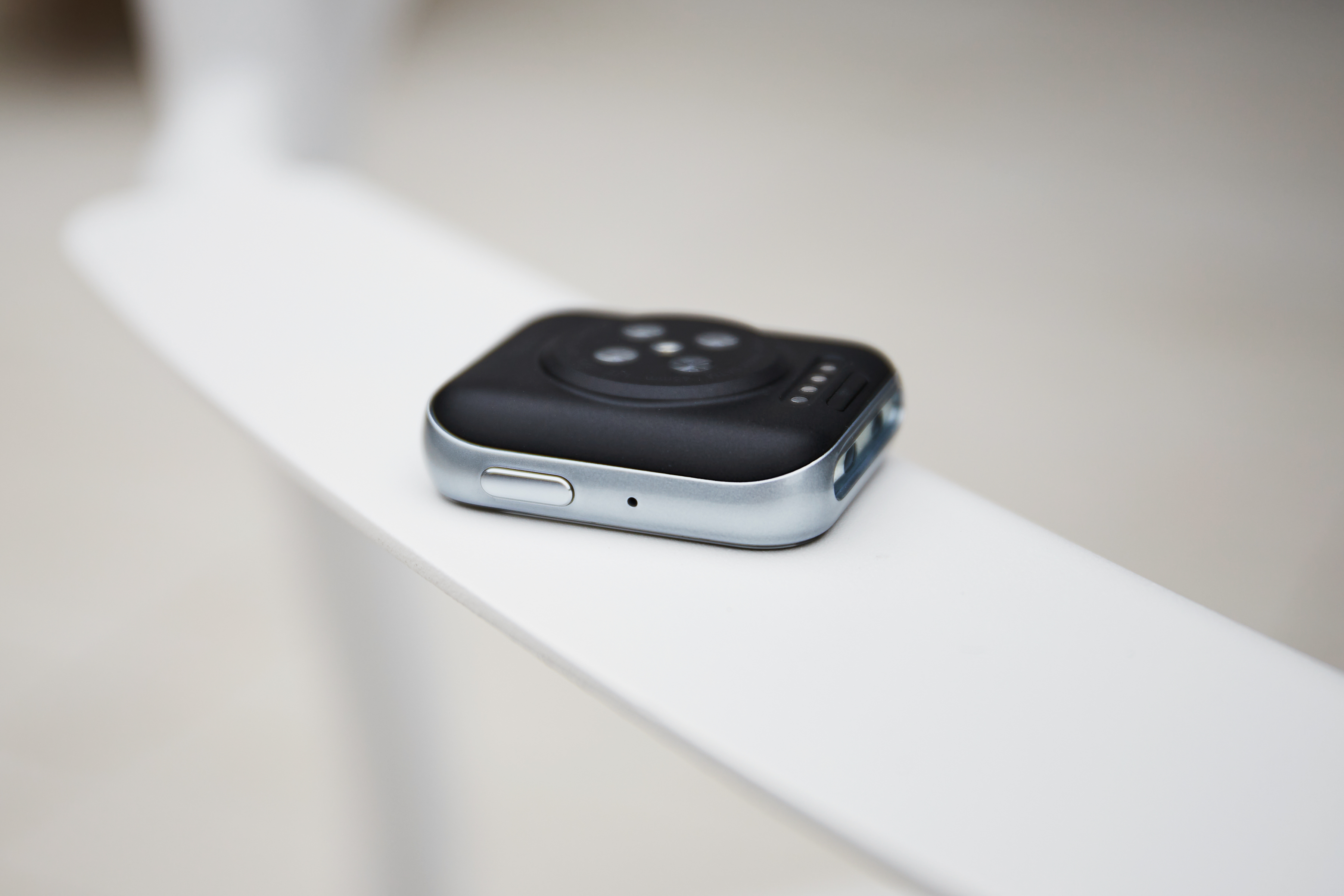 900块买智能手表还是手机,900元左右的运动智能手表