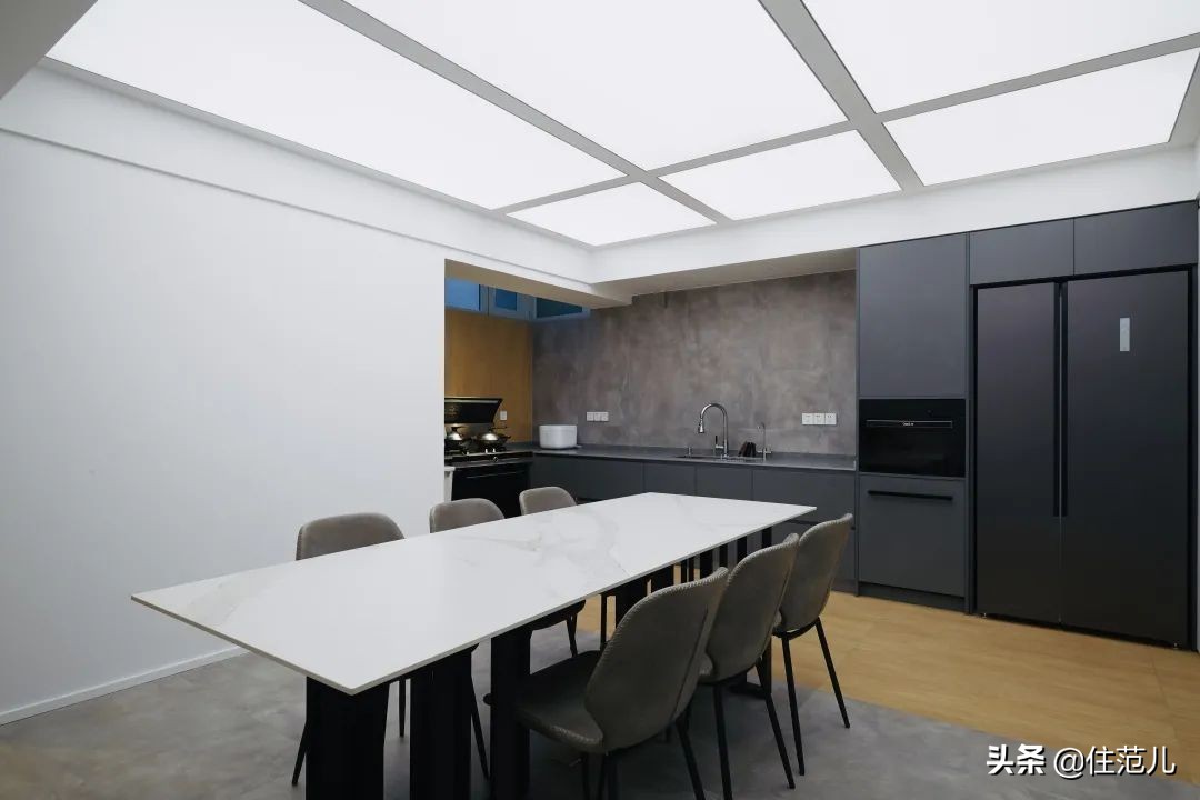 10平米家庭影音娱乐室健身房,8平米住6口人