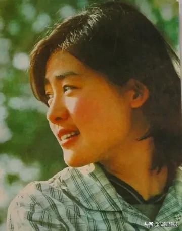 长得貌美如花演技不温不火女星,女明星惊艳时光的盛世美颜