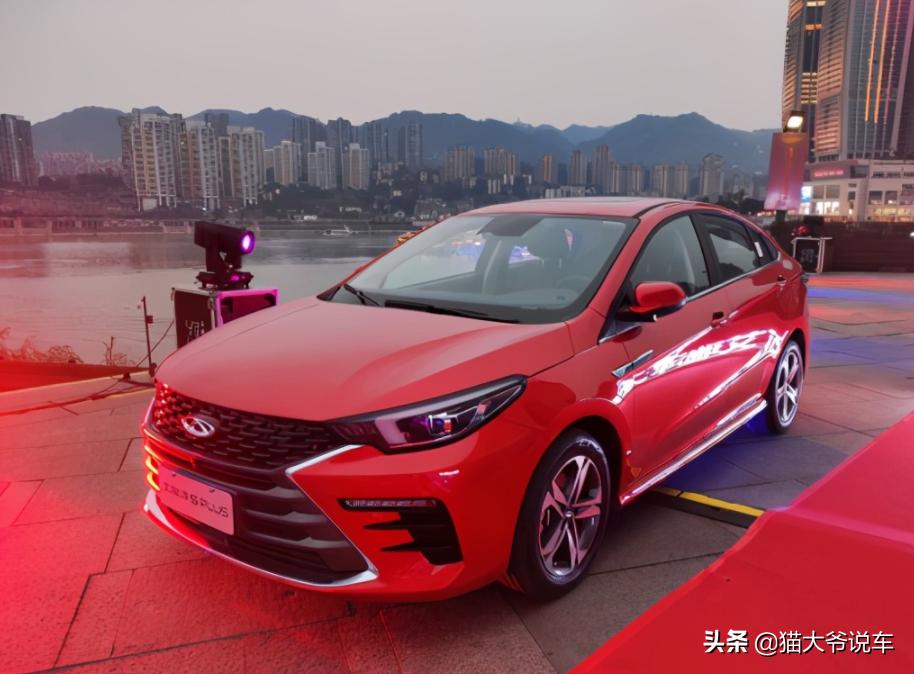 油耗高到离谱的四款车,这3款车定价亲民