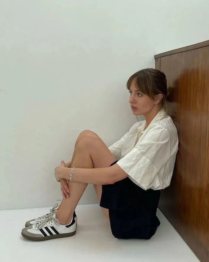 运动鞋复古bella,bella同款勃肯鞋