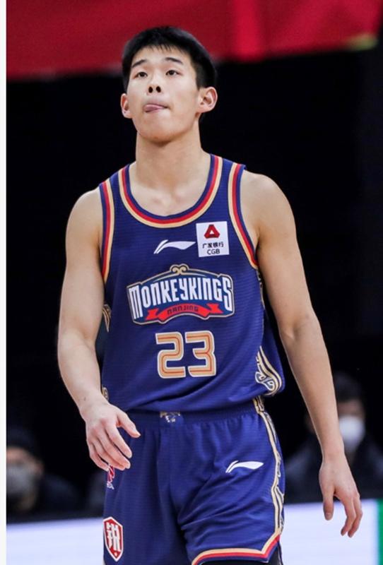 林葳20分同曦绝杀江苏,林葳39分同曦广厦最后加时视频