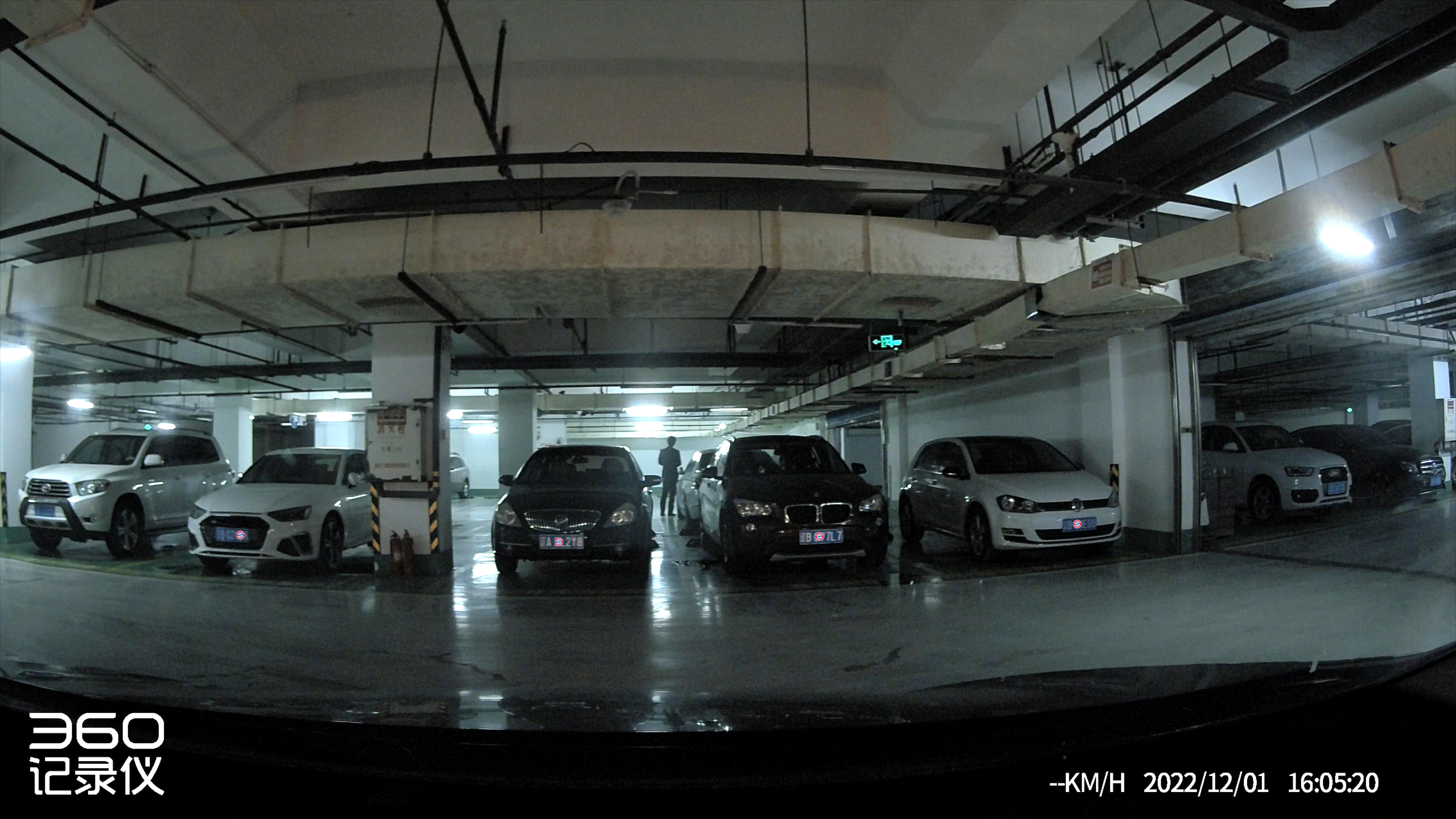 谁推荐下行车记录仪,真正的4k行车记录仪有哪些