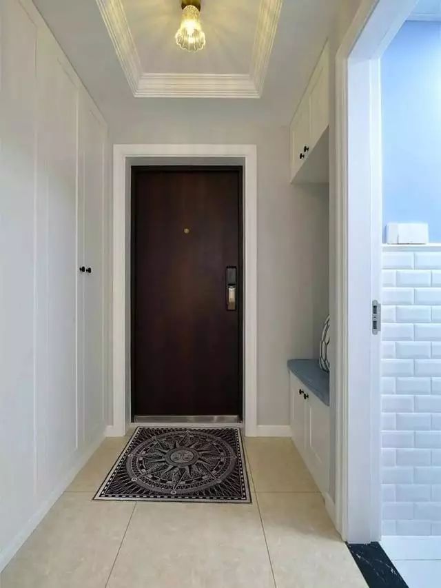 门套颜色与门不一样效果图,门套与门色差太大怎么办