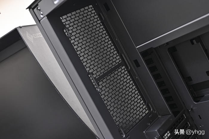 黑金全塔海景房——ROGZ790HERO+4080猛禽+追风者NV7装机展示