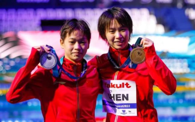 陈钰曦跳水加拿大蒙特利尔决赛,中国跳水队蒙特利尔站比赛视频