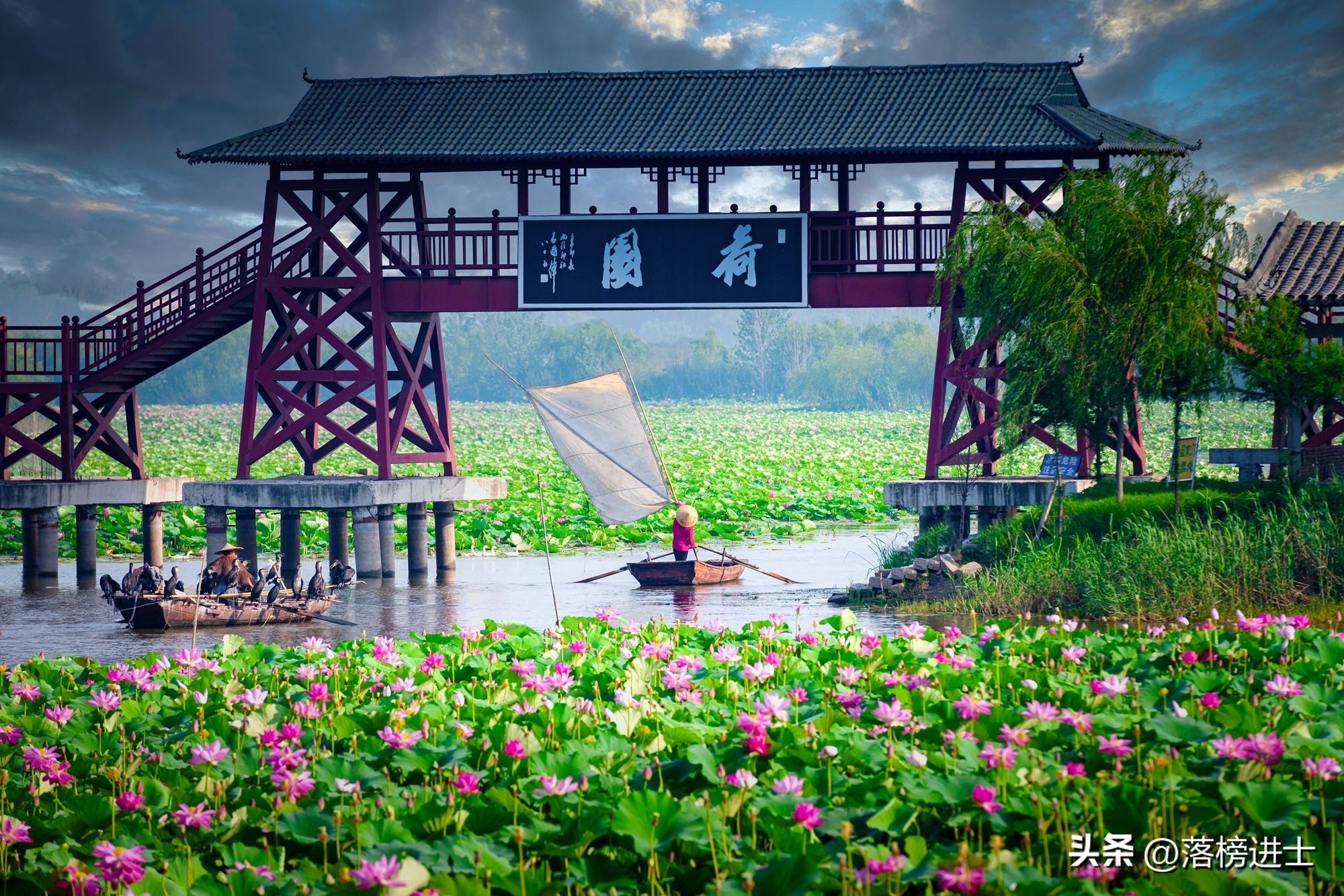 济宁微山湖旅游指南图高清,济宁微山湖包括哪几个湖