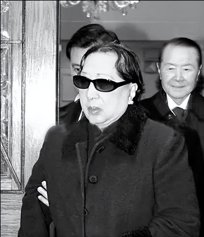 孔祥熙去世最后葬在了哪,孔祥熙晚年在哪生活