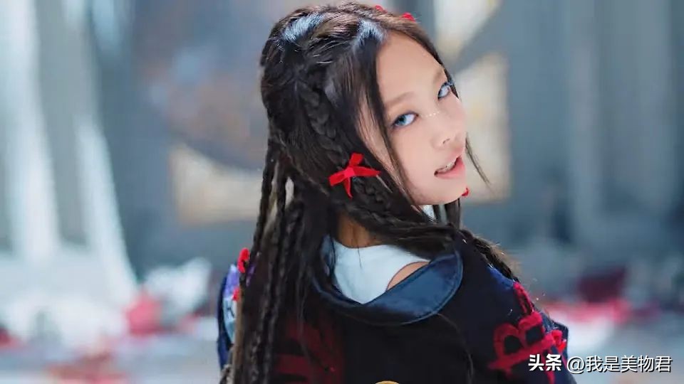 人均手握高奢代言的BLACKPINK，每一帧镜头都好贵