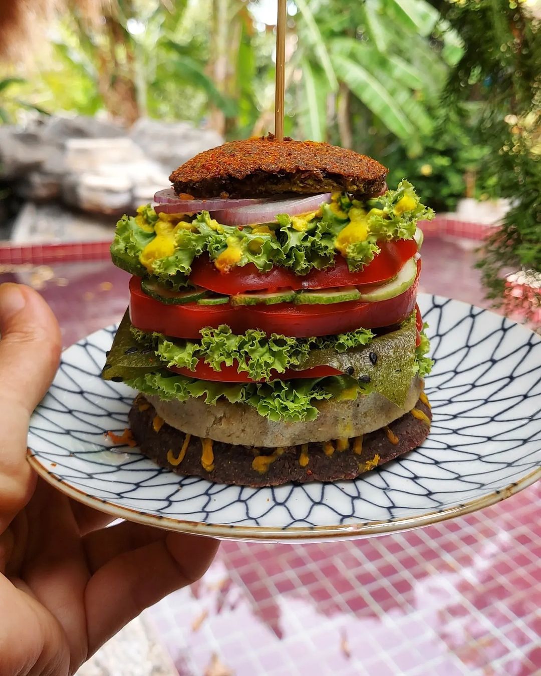 俄罗斯素食网红只吃水果,俄罗斯知名网红只吃素菜