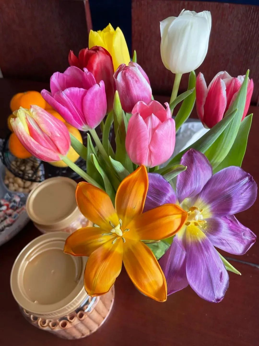 新手必看鲜花养护攻略,鲜花在水里能养几天会死