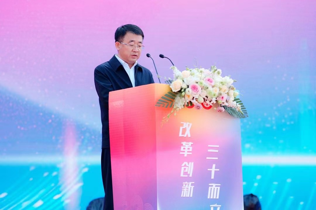 双流棠湖中学30周年校庆,棠湖中学三十周年