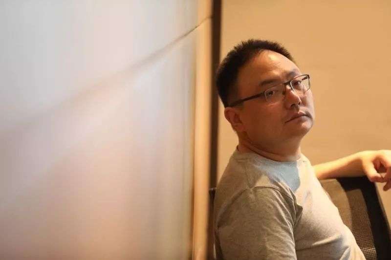 穷小子辞掉百万工作,穷小子离开家10年成富豪