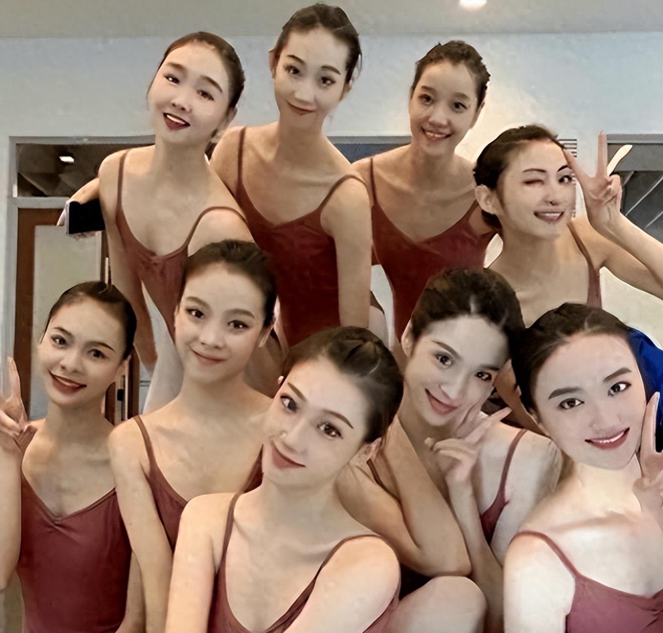 许家印歌舞团队演员照片,许家印歌舞团队演员状况