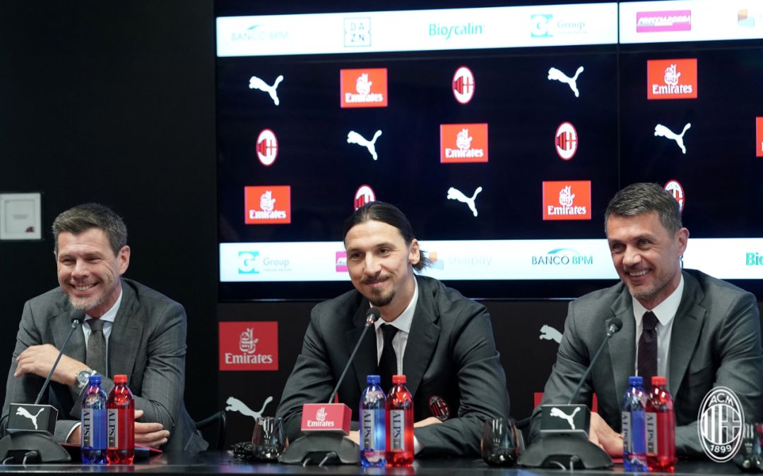 伊布退役兹拉坦,伊布退役纪念球衣