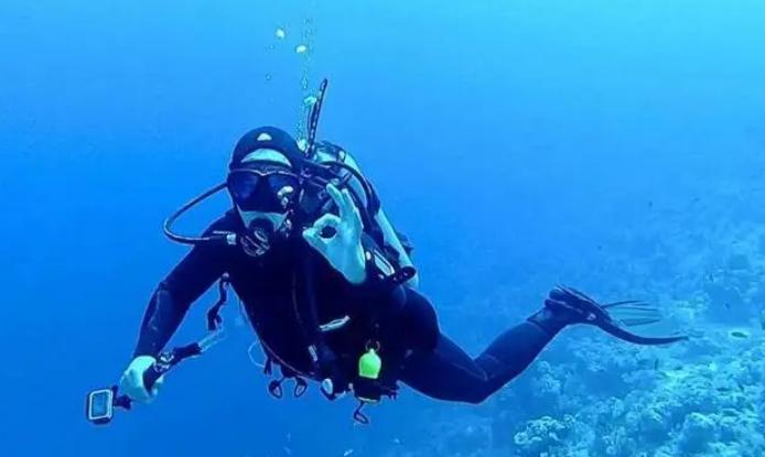 天门山翼装飞行女孩刘安全部视频,天门山翼装飞行女孩刘安照片曝光