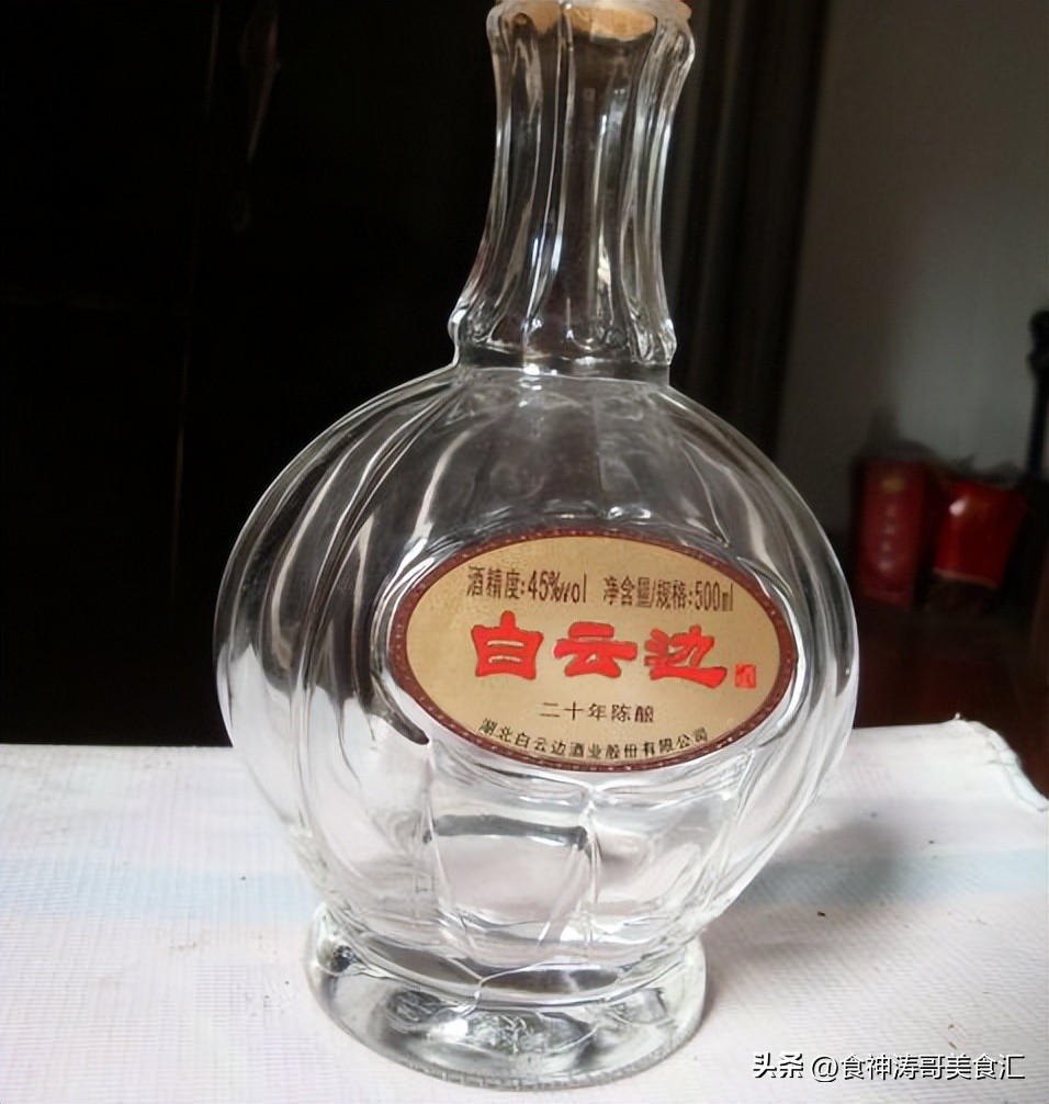 包装太丑惨遭嫌弃的四大良心白酒,被包装耽误的十款好喝的白酒