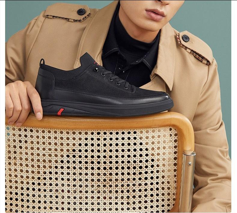 50岁男人穿什么鞋子好看又百搭,中年男士穿什么样的鞋好