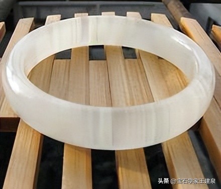 珠宝鉴定师王建泉,翡翠的优化处理及鉴别技巧是什么