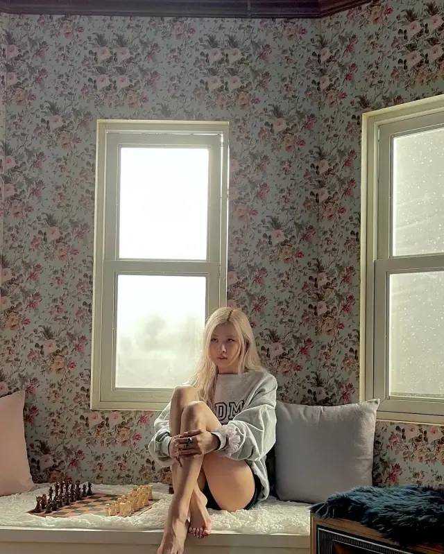 「冠希福利」澳洲野玫瑰!名媛风天花板!她还是罗斯的迷妹……