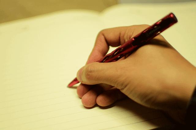 小孩字写得太差了怎么纠正,小孩字写得太差