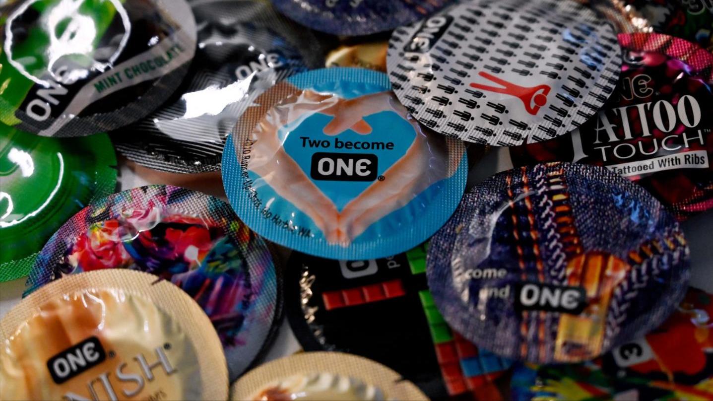 GAY福音：全球首款“*交肛**”专用安全套问世！美国食药监局获批