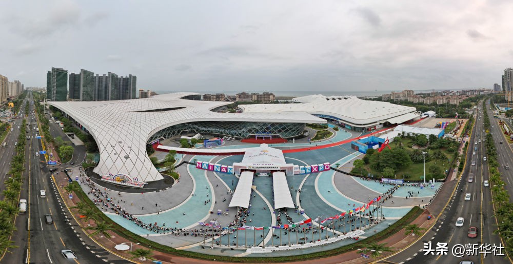 拥抱开放新机遇筑梦世界正当时,拥抱开放创新的中国机遇