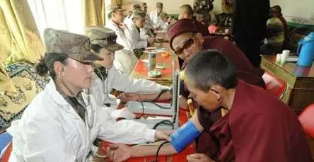 当代有哪些苦行僧人,僧人出家之前经历的磨难坎坷