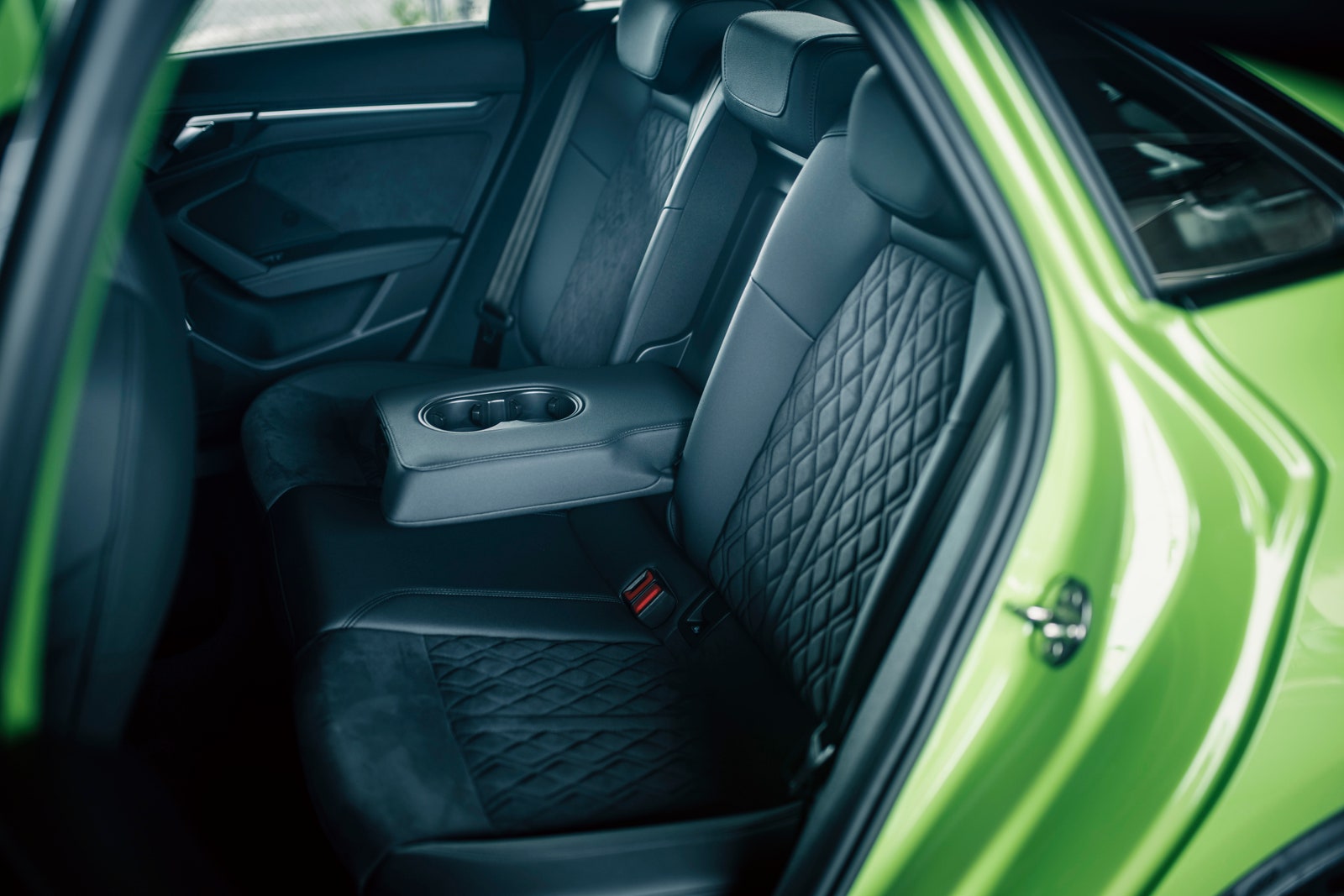 搭载5缸发动机全新奥迪rs3,哪一年的奥迪rs3性能最好