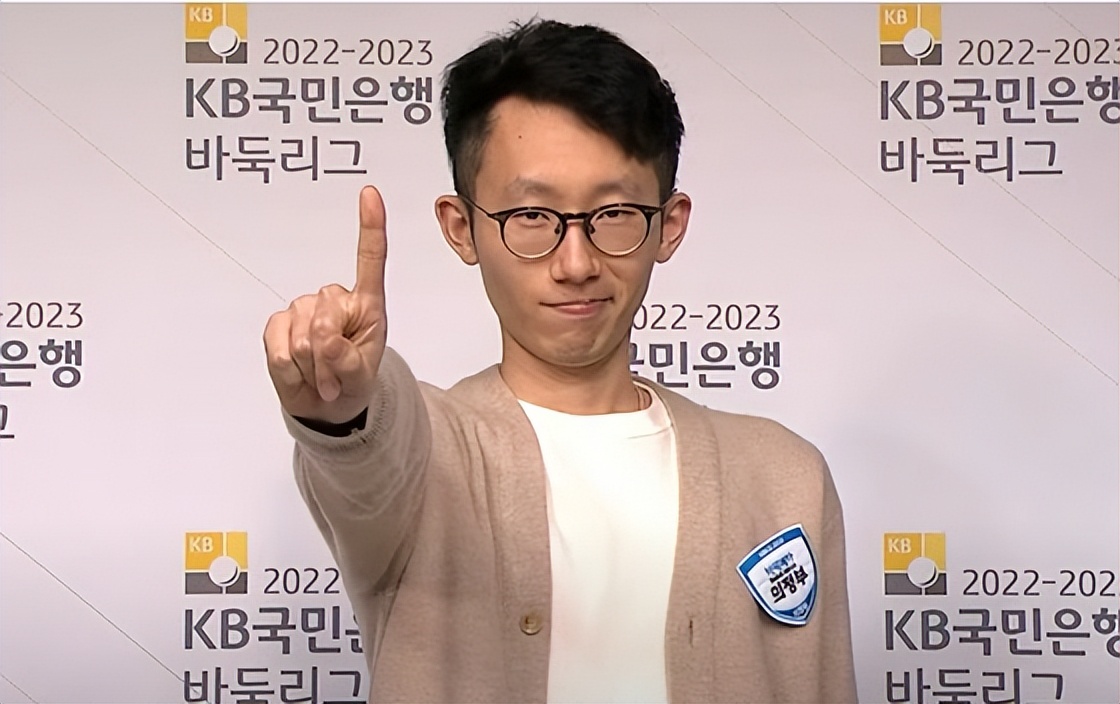 韩国联赛胜利姿势千奇百怪引入大学生助威团超时负也能改判