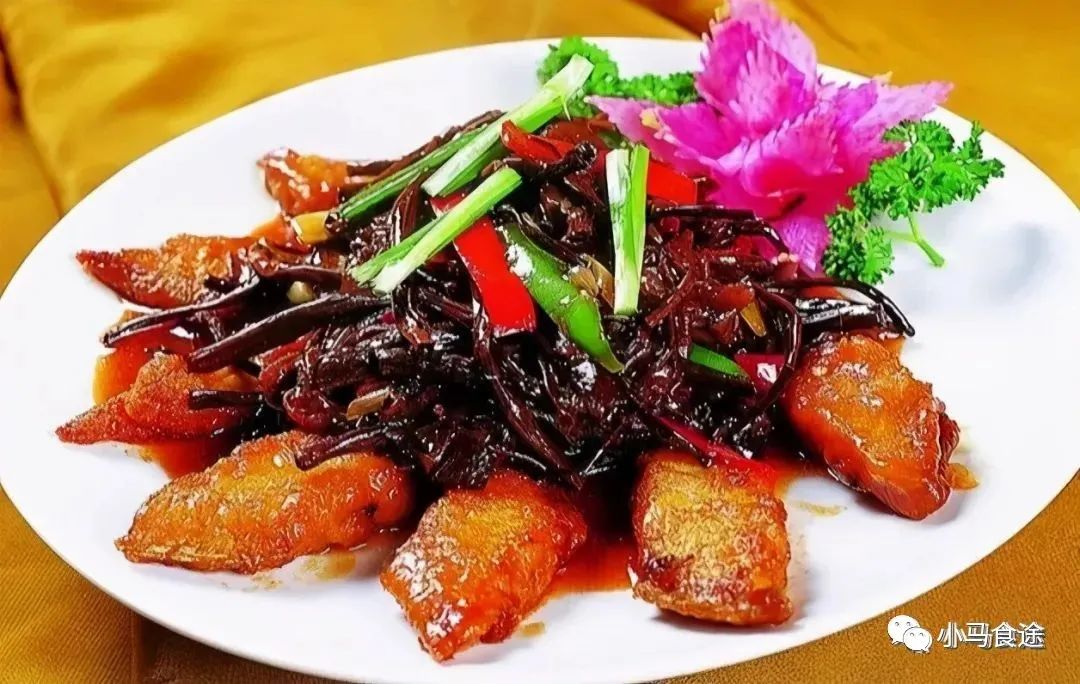 鱼肉最好吃10种做法,鱼肉与猪肉混合丸子的做法和配方